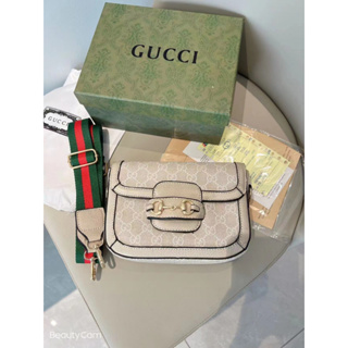 กระเป๋า Gucci 8 ใบใหญ่สวยเวอร์  ใส่ของได้จุกๆ พร้อมสายสะพาย มาพร้อมกล่องแพคซีน ขนาด 6x20x14