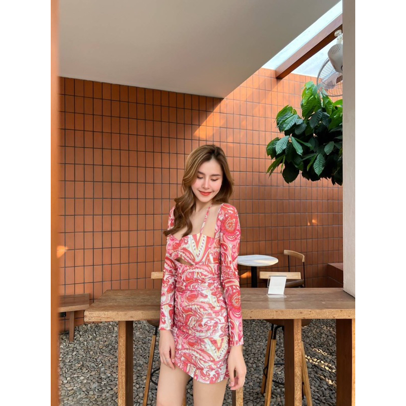 minidress-มินิเดรส-แขนยาว-ตาข่าย-คอเหลี่ยม-มีซับใน-party-ต้องเข้า-ตัวแม่จะแคร์เพื่อ