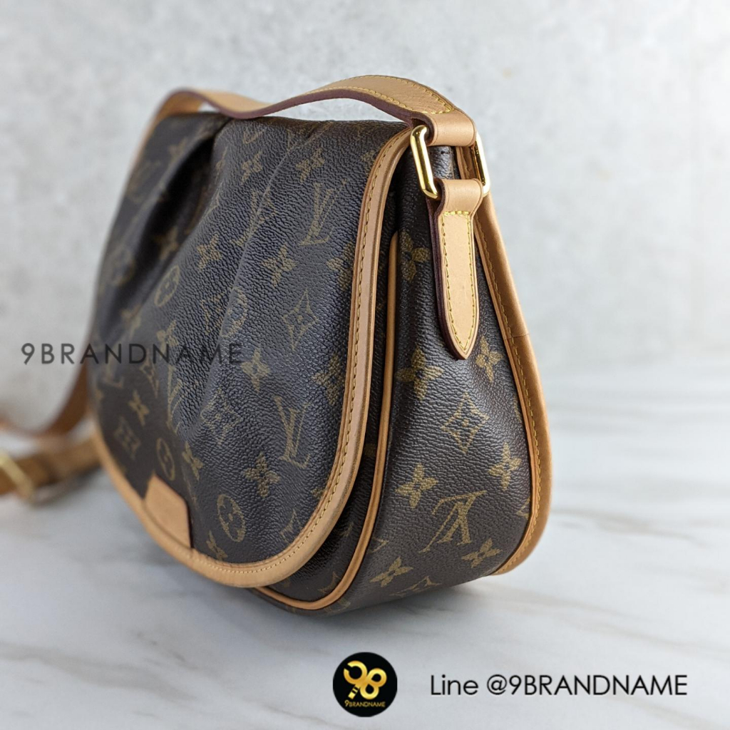 louis-vuitton-menilmontant-pm-monogram