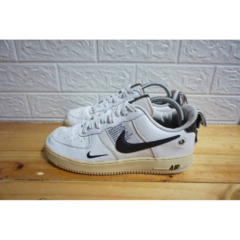 air force low utility white black