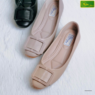 ภาพหน้าปกสินค้าSEA Shoes (ซีชูส์) 9522-031 รองเท้าคัทชูส้นเตี้ย ใส่ลำลอง ที่เกี่ยวข้อง