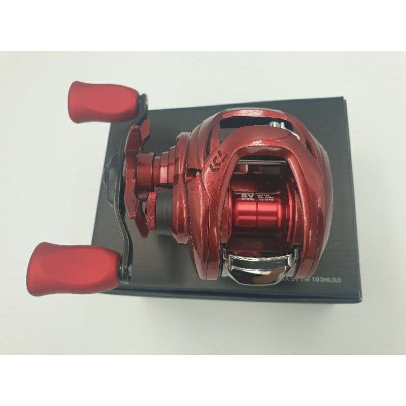 รอกตกปลา-daiwa-salamandura-sv-tw-103h-สินค้าใหม่-ประกัน-daiwa-thailand