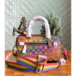 Rowan Satchel In Rainbow CA615 รูปร่างหมอน ผู้หญิง กระเป๋าสะพายข้าง กระเป๋า ลายเส้นสี