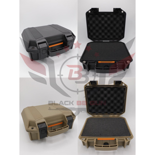 กล่อง B5 (V100 Vault Case)  ● ขนาดภายนอก : 31*31*13.5cm. ● ขนาดภายใน : 28*19*8cm.