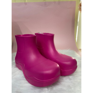 (ส่งต่อ) รองเท้าบูทกันน้ำ สีบานเย็น hot pink size 38-39