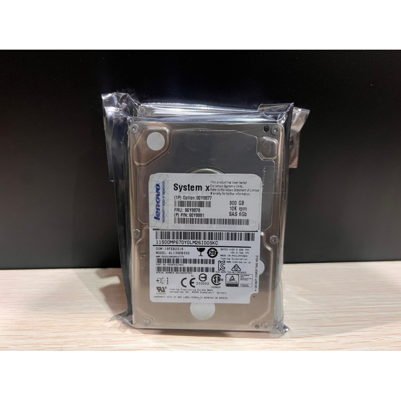 日本アイ・ビー・エム 300GB 10K 2.5-inch SAS HDD 00W1156