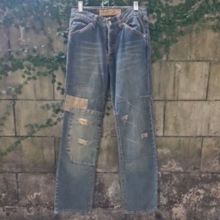 กางเกงยีนส์ CHAPS JEANS เอว 30" ซื้อมาน่าจะ 20 ปี ไม่เคยใส่ ไม่ผ่านการซัก เก็บในตู้อย่างดี