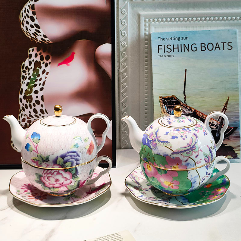 Wedgwood's Azalea One Person Pleasure Tea Set Three Piece Bone ...