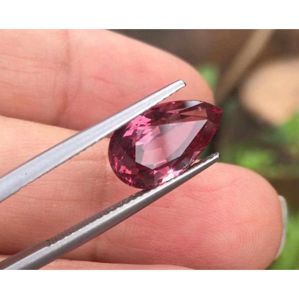 พลอยคัลเลอร์เชนจ์-การ์เน็ต-color-changegarnet-นน5-42กะรัต