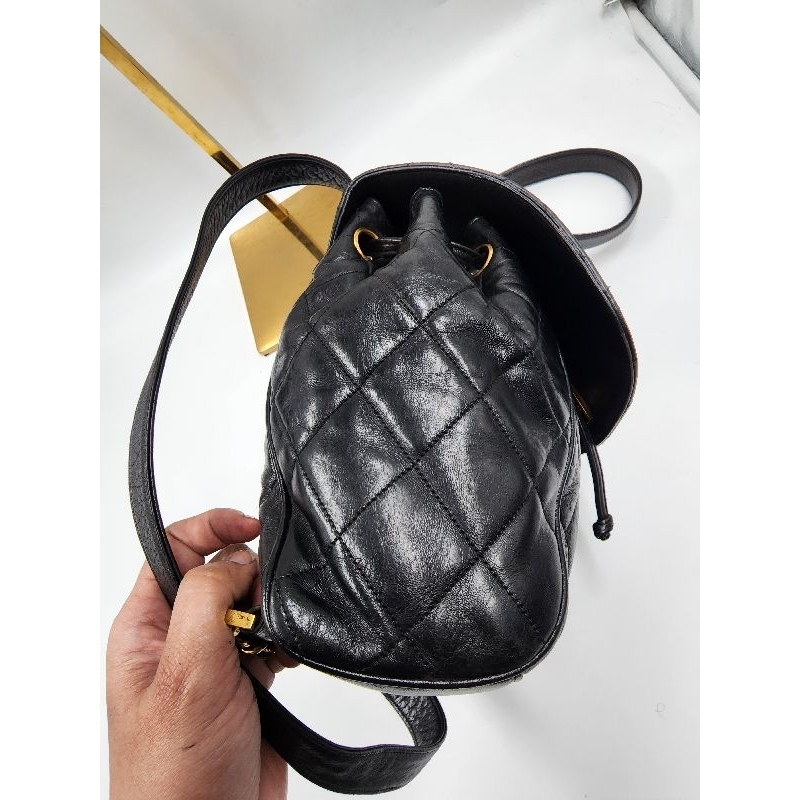 chanel-backpack-big-logo-vintage-bag-black-lambskin