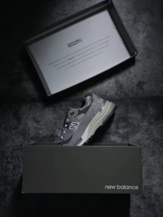 New Balance 992 GR 👇คลิกสั่งเลยค่ะ