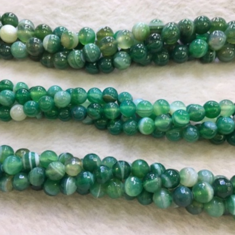 อาเกต-green-agate-หินแห่งการเปลี่ยนแปลง-สีเขียว-เส้นยาว-เกรด-a