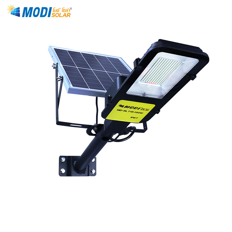 ภาพหน้าปกสินค้าMODI โคมไฟถนนโซล่าเซลล์ 150W(1500lm) day light ไฟสปอร์ตไลท์โซล่าเซลล์ โคมไฟโซล่าเซล แผงเซลล์แสงอาทิตย์ รับประกัน 1 ปี