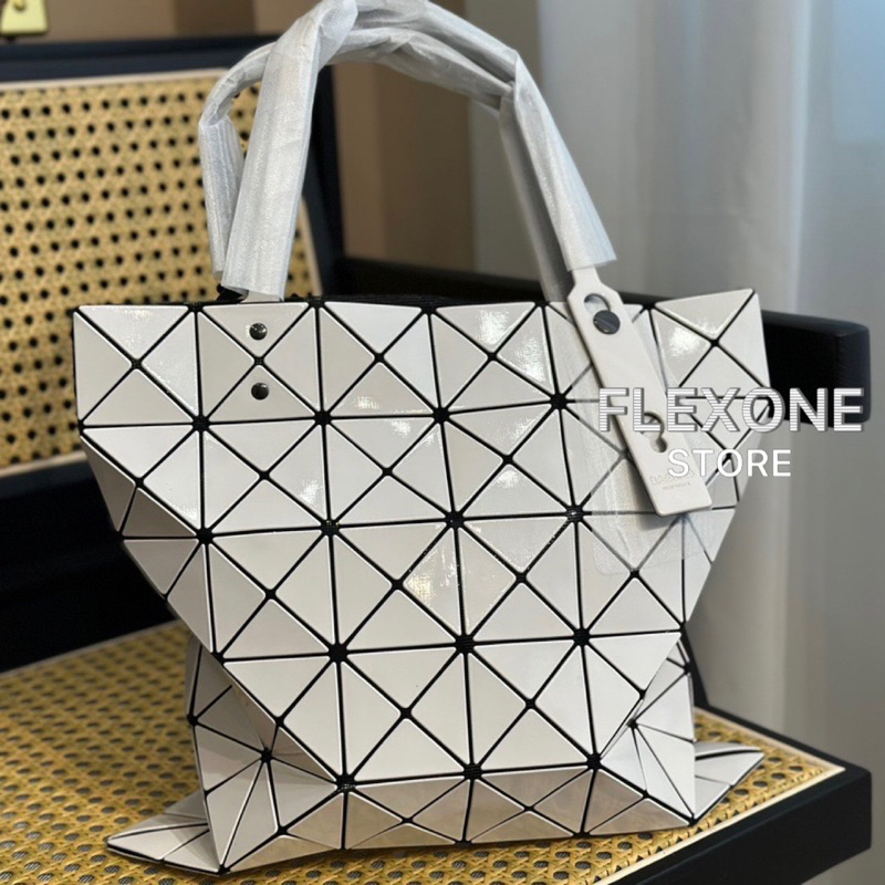 กระเป๋า-baobao-issey-miyake-size-6x6