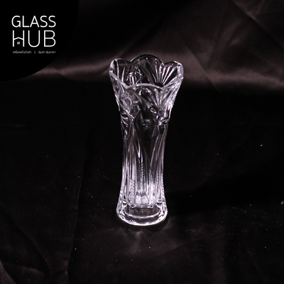 ภาพหน้าปกสินค้าแจกันแก้วลายคริสตัล สำหรับใส่ดอกไม้ - Vase 200 BW จากร้าน glasshub บน Shopee