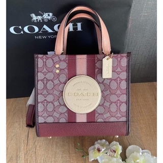 ★ New ของแท้ 100% Coach C8417  Dempsey Tote 22