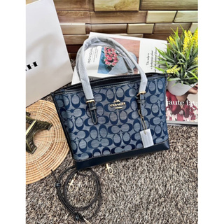 COACH MOLLIE TOTE IN SIGNATURE CHAMBRAY ((CH228)