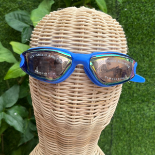 Original  สายตาสั้นแว่นตาว่ายน้ำซิลิโคนป้องกันหมอกป้องกันรังสียูวี