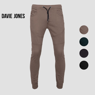 ภาพหน้าปกสินค้าDAVIE JONES กางเกงจ็อกเกอร์ เอวยางยืด ขาจั๊ม คอตตอน สีเทา สีน้ำตาล สีดำ สีเขียว Drawstring Joggers PL0014BR GY BK DB ที่เกี่ยวข้อง