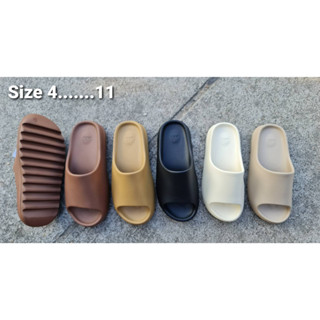 Yeezy slides นุ่ม เบา