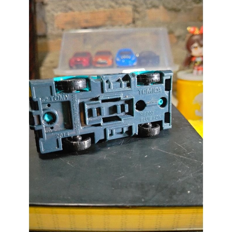 รถเหล็กโมเดล-tomica-hbp-blue-fox-2014
