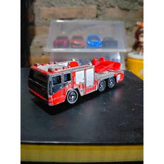 รถเหล็กโมเดล TOMICA 2002 no.108 HINO FIRE TRUCK S=1/139