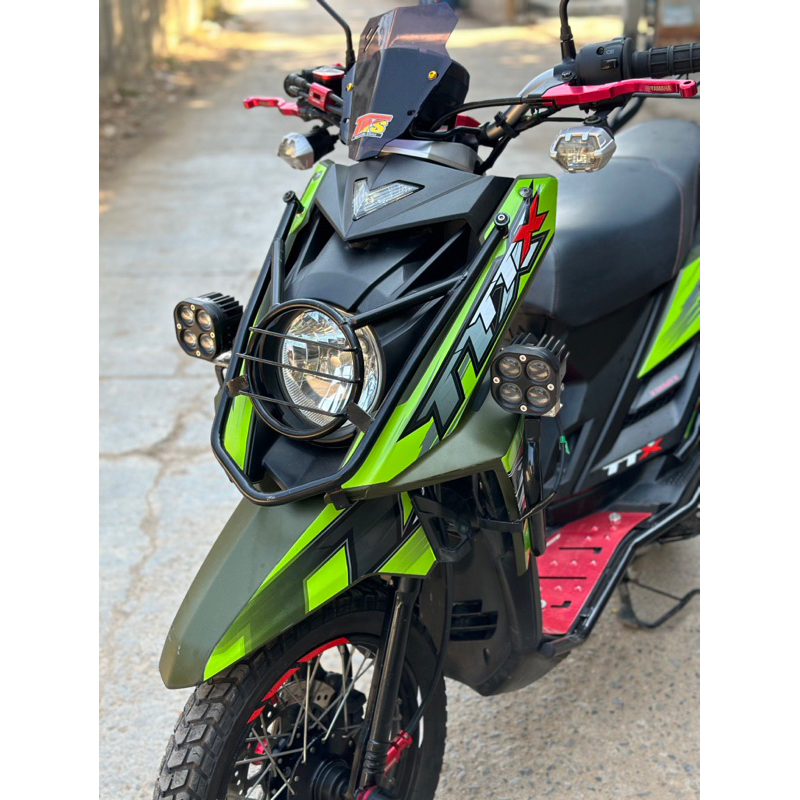 TTX Xride กันลมด้านข้าง พร้อมจุดยึดไฟตัดหมอก | Shopee Thailand