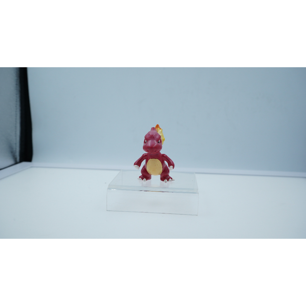 charmeleon-tomy-figures-pokemon-japan