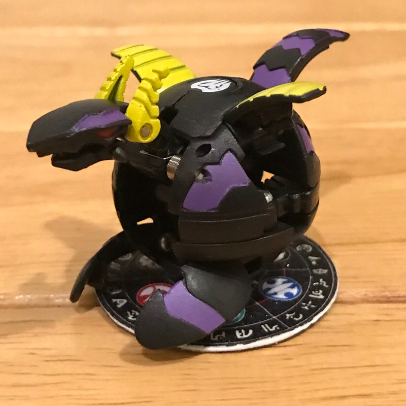 Bakugan Darkus Midnight Percival บาคุกัน เพอซิวัลร่างเกม ธาตุมืดขนาด b2 ...