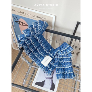 Aviva studio 💙🤍เสื้อครอปงานยีนต์แท้ระบายชั้นๆ