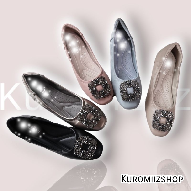 ภาพหน้าปกสินค้ารองเท้าคัชชู นิ่มเหมือนหนังแกะ เพ็ชรงานเทียบชวาล้อฟกี้ 706 (ทักแชท นะคะ) จากร้าน kuromiiznui บน Shopee