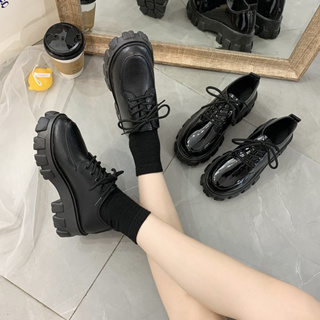 ภาพขนาดย่อของภาพหน้าปกสินค้าสปอตสินค้า รองเท้าส้นหนา สไตล์เกาหลี สําหรับผู้หญิงขนาด รองเท้านักเรียน รองเท้าหนังผู้หญิง 35-42 จากร้าน .scorpio บน Shopee ภาพที่ 2