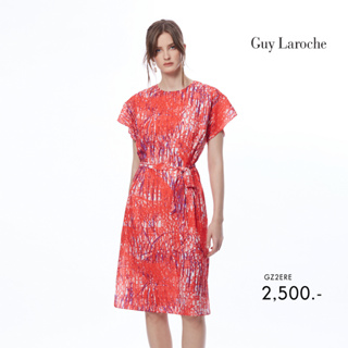 Guy Laroche ชุดเดรส  Logomania RED ลายพิมพ์โลโก้ (GZ2ERE)