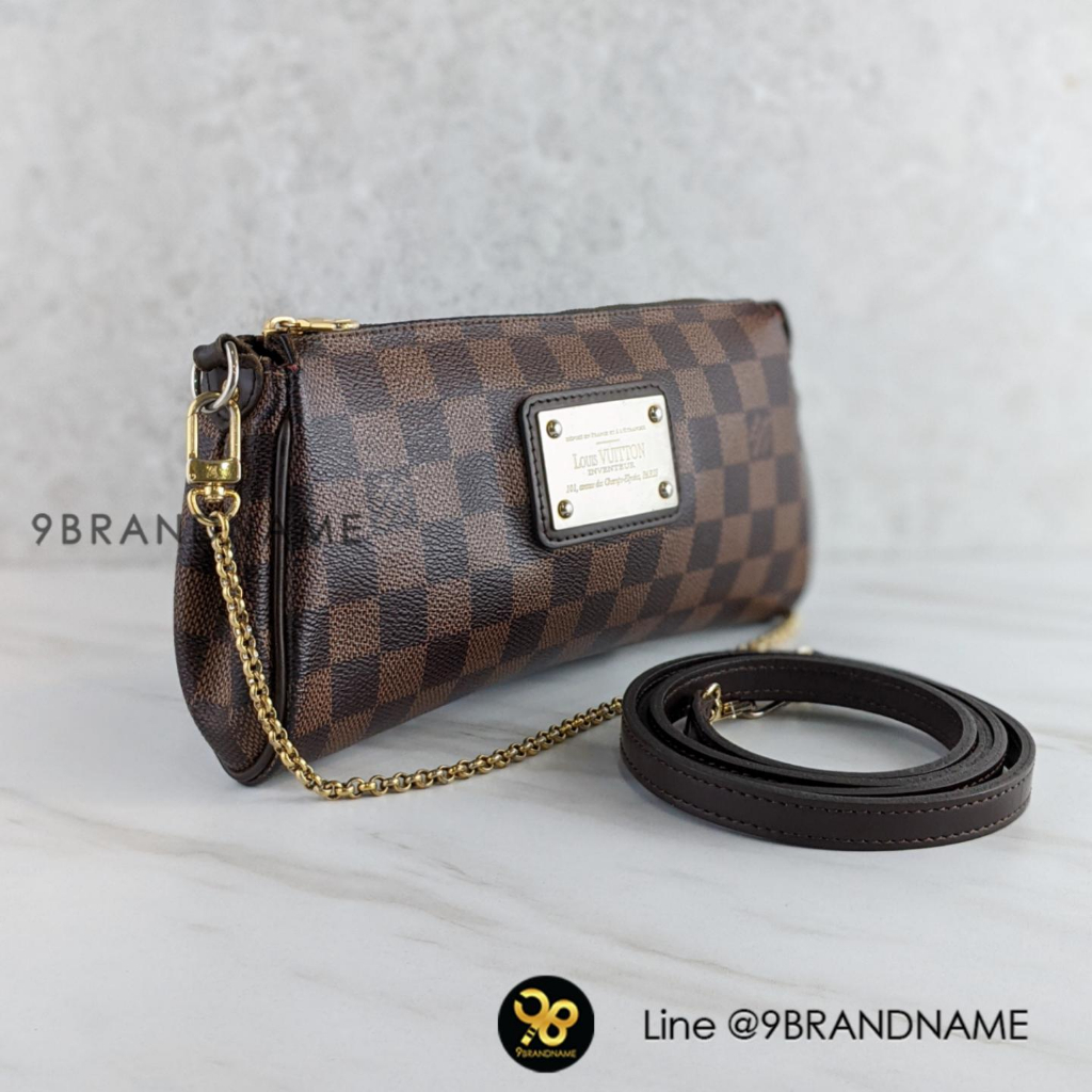 louis-vuitton-damier-ebene-eva-clutch