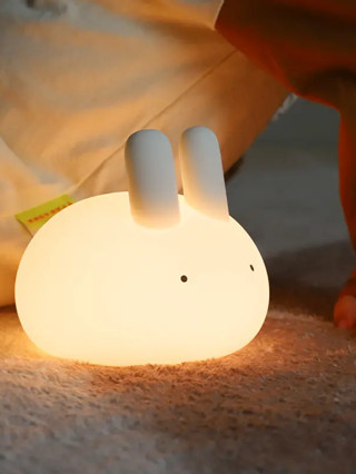 MUID LOBUNNY NIGHT LAMP เจ้ากระต่ายหูสั้น โคมไฟไร้สาย ตั้งเวลาได้ เปิด ปิด ระบบสัมผัส silicone พรีเมี่ยม