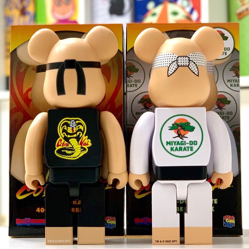 bearbrick-400-cobra-kai-cobra-kai-cobra-kai-miyagi-do-karate-1-คู่