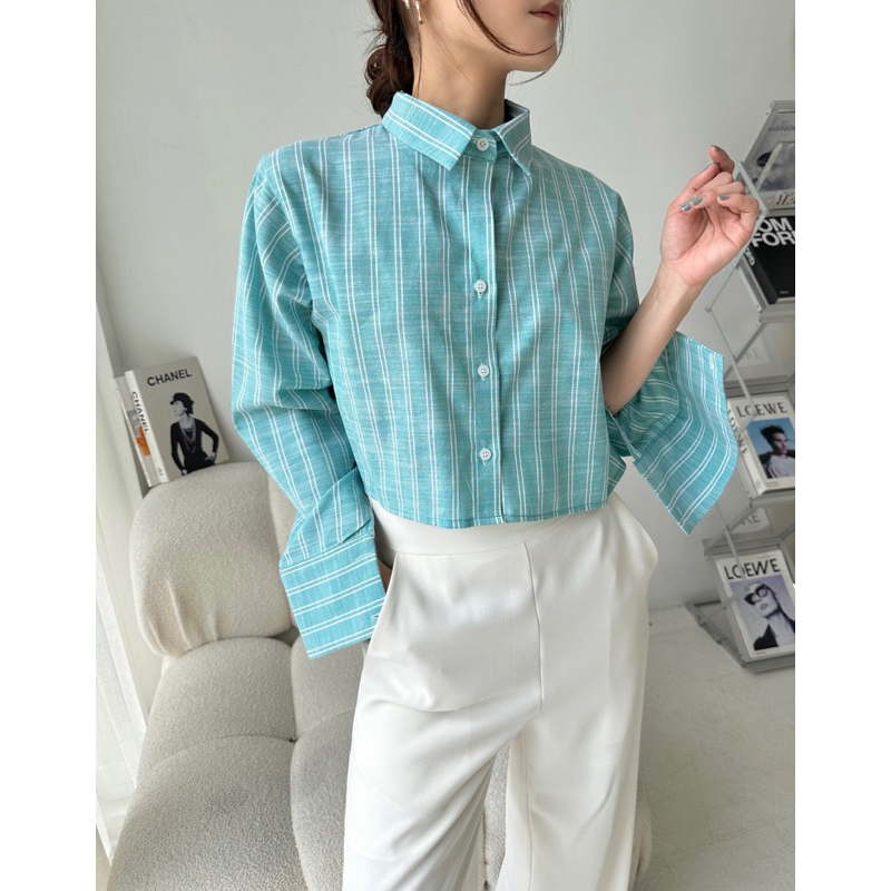 Charlotte irony | Basic crop shirt