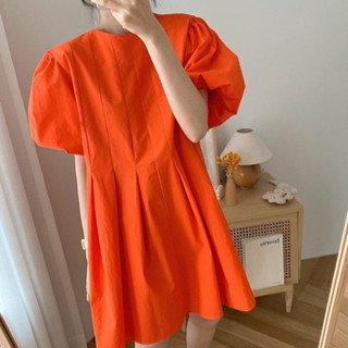 พร้อมส่ง🍊 เดรสสั้น เดรสแขนตุ๊กตา ทรงน่ารัก สไตล์เกาหลี dress เนื้อผ้าดีมาก แนวเรียบหรู เอฟวรี่เดย์ลุค ด้านหลังเป็นซิป