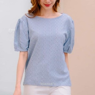 เสื้อคอกลมรุ่นLacy Tops