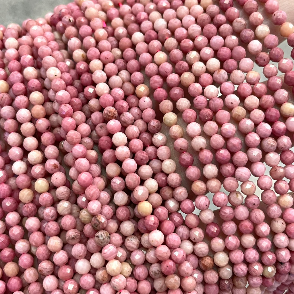 โรโดไนท์-rhodonite-3-mm-เจียเหลี่ยม-เส้นยาว-เกรด-aaa