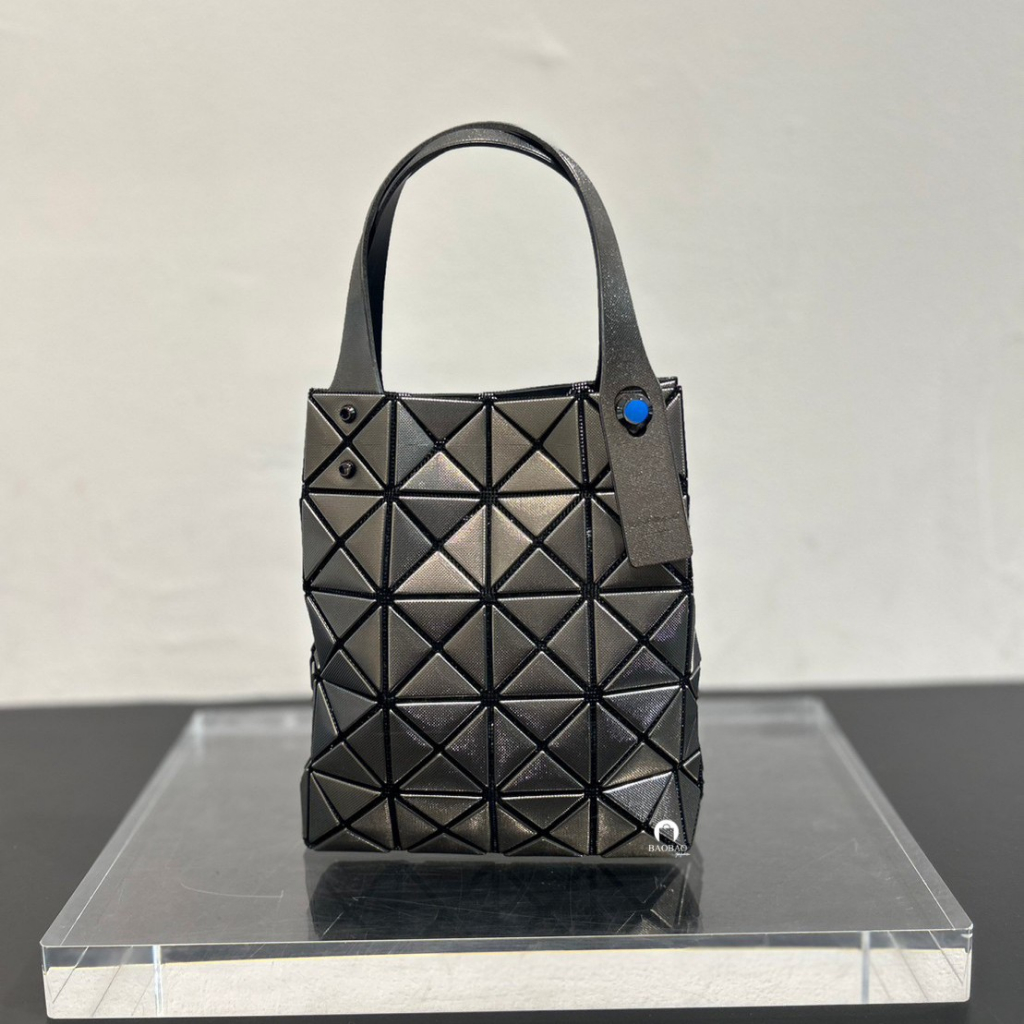 新品◇BAOBAO◇PLATINUM COFFRET◇MINI TOTE BAG