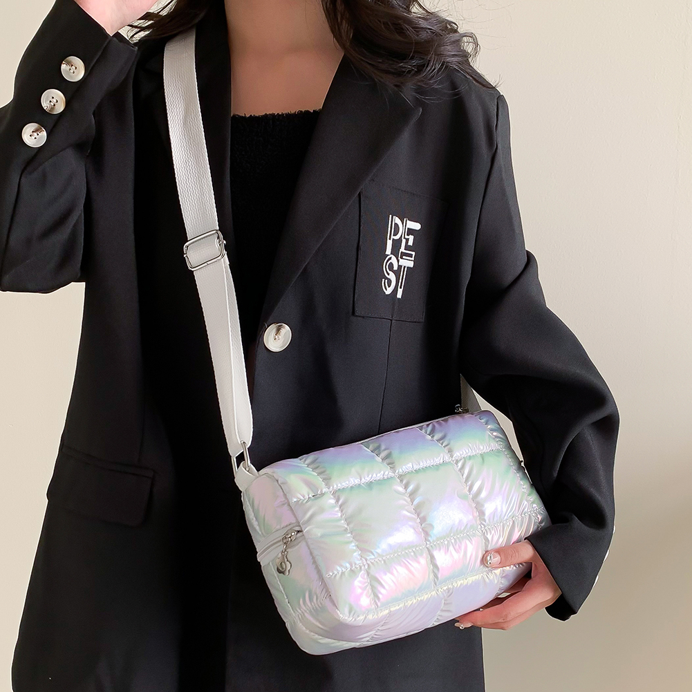 กระเป๋าสะพายฤดูหนาว-casual-quilted-check-crossbody-bag-nylon-elegant-for-work