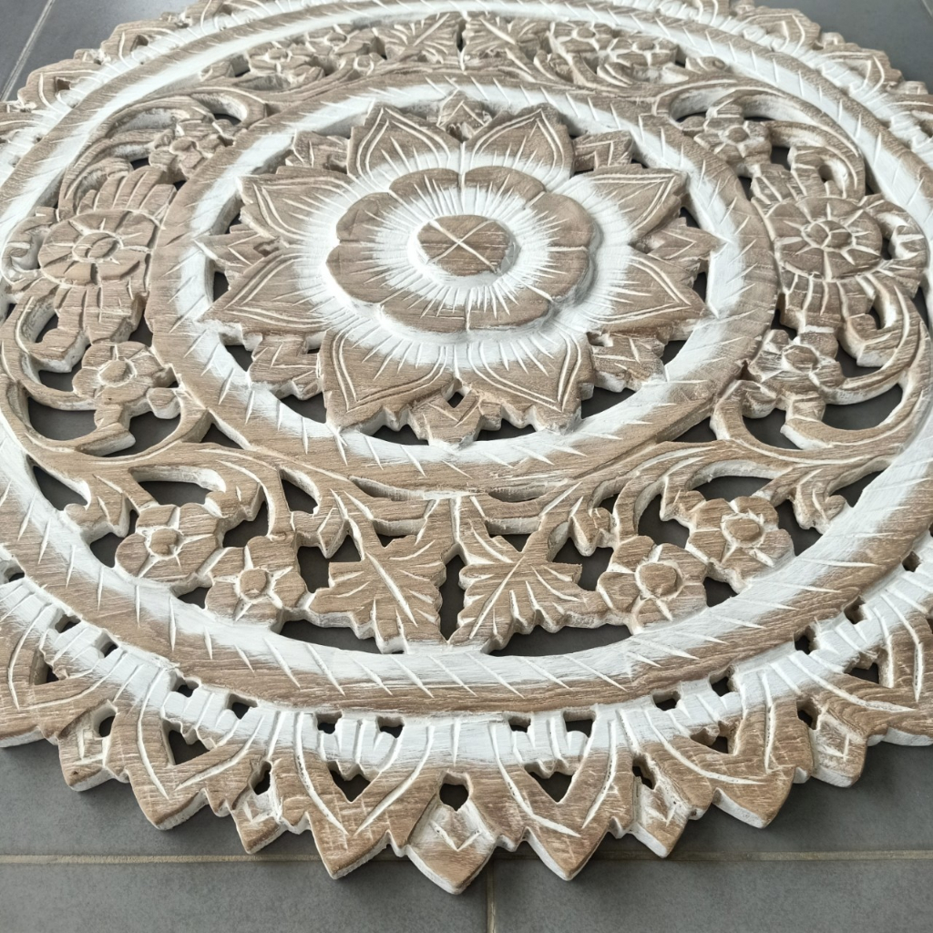 งานไม้-แผ่นไม้แกะสลัก-ทำจากไม้สัก-ทำสีขาวขัด-ขนาด-60-ซม-teak-wood-carving-60cm