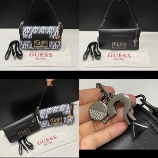 กระเป๋าสะพาย  guess ทรงพอช มีสายยาวปรัปรับได้ สวยจึ้ง🧡