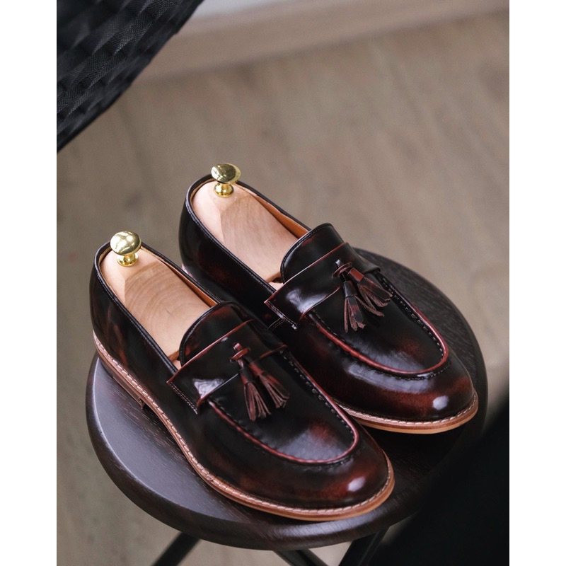 expect-tassel-loafer