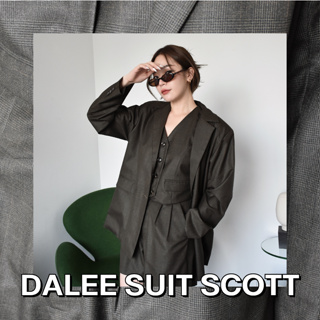 NEW ARRIVALS “DALEE SUIT SCOTT” เสื้อสูท เนื้อผ้าผสมวู ทอลายสก็อตโทนสีน้ำตาล y2k