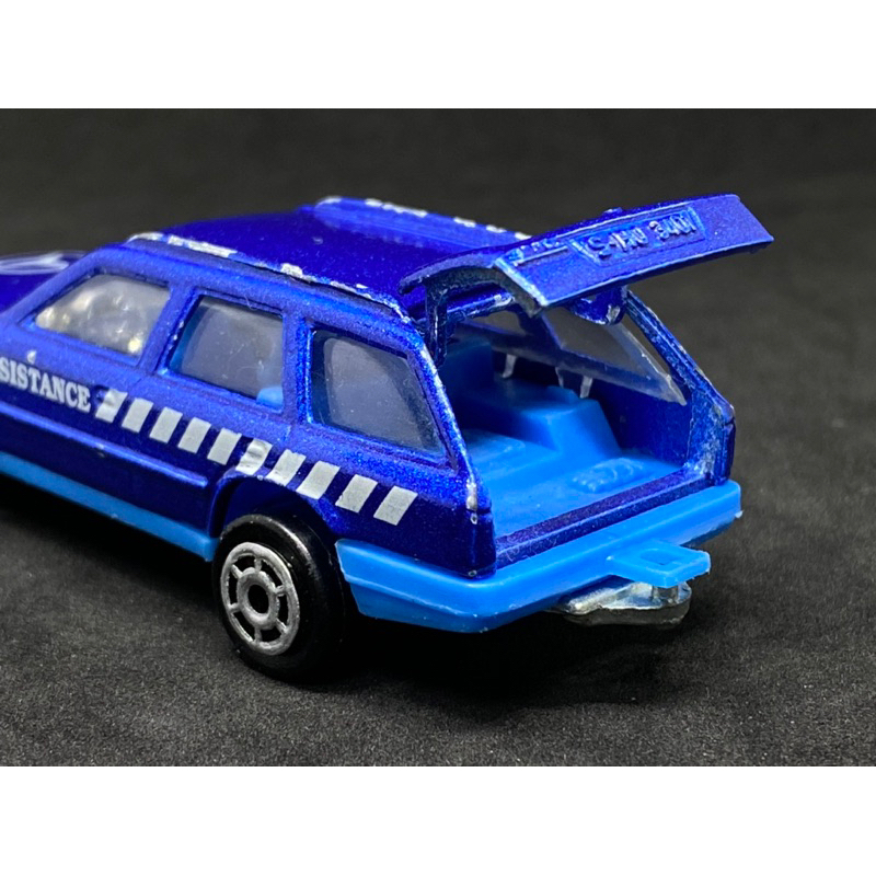 Miniature Voiture Majorette Mercedes-Benz 300 TE - Modèle N250 - Occasion (pare-chocs Arrière Cassé)