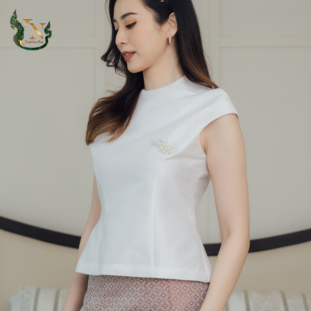 เสื้อผ้าไหมแพรทิพย์ขาวงามสง่า ชุดออกงานไปวัดทำบุญ ไซส์M-4XL พร้อมส่ง มุมมองที่ 6