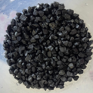 หินนิลสีดำ(1 กิโลกรัม) หินโรยหน้ากระถาง ไม้อวบน้ำ  กระบองเพชร  แคคตัส