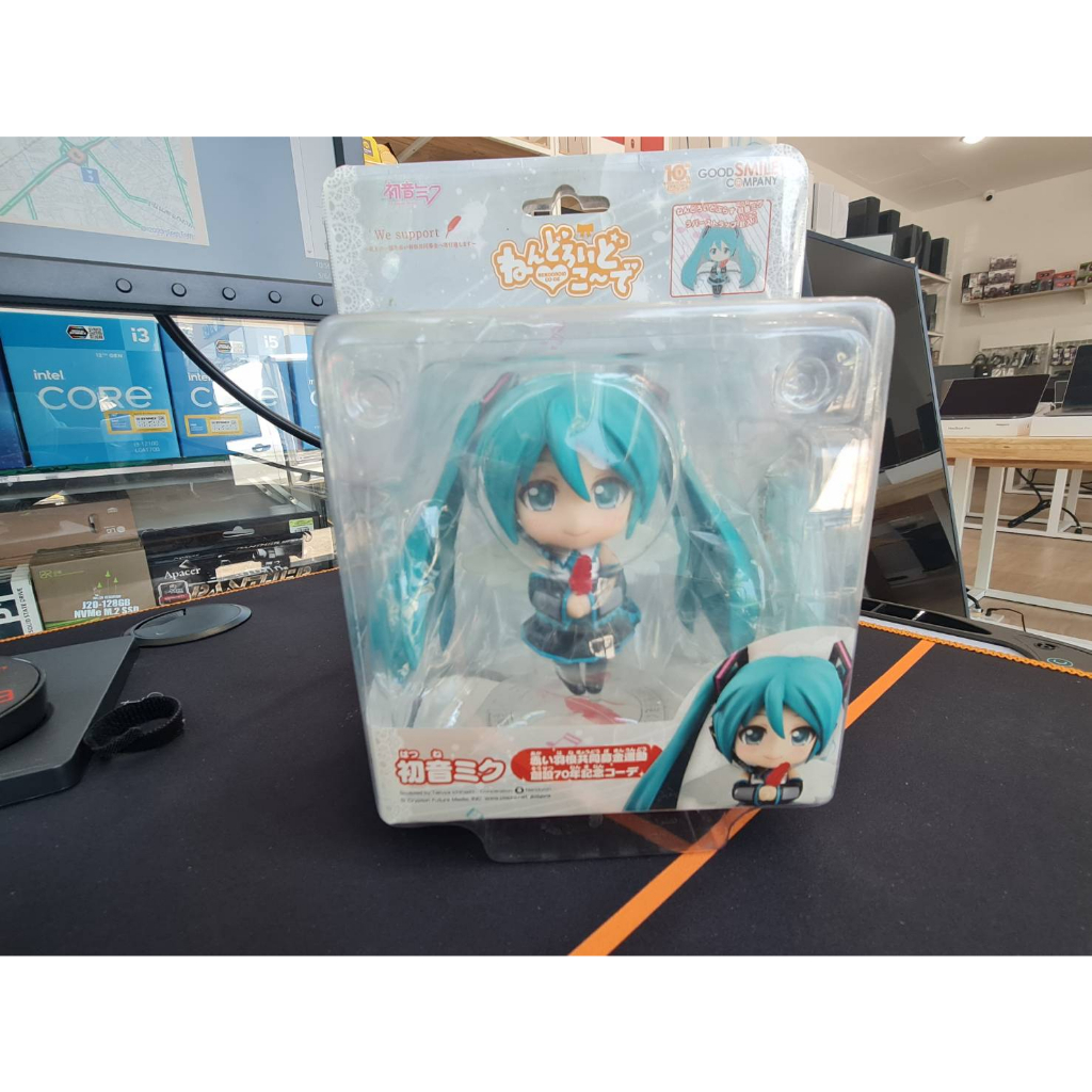 Nendoroid Code Hatsune Miku Red Feather Community Chest Movement 70th
